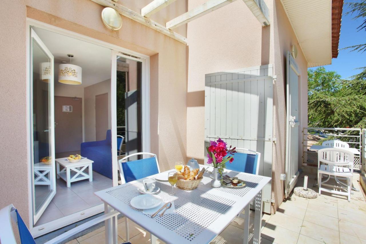 Residence Odalys Les Oceanides La Londe-les-Maures Buitenkant foto